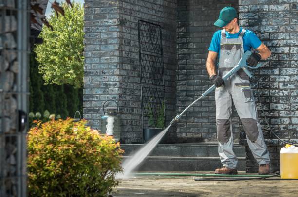 Best Gutter Cleaning and Brightening in Sweet Springs, MO
