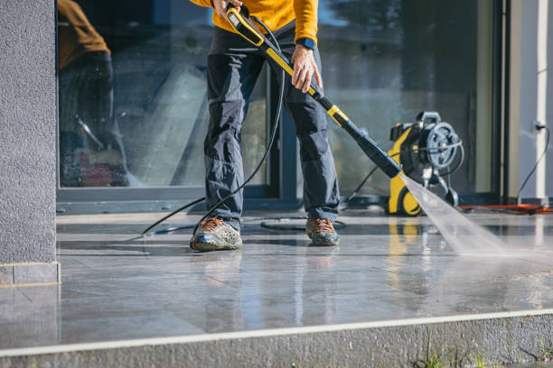 Best Window and Screen Pressure Cleaning in Sweet Springs, MO